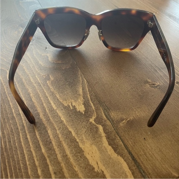 Celine Triomphe Sunglasses in Havana - Picture 5 of 7